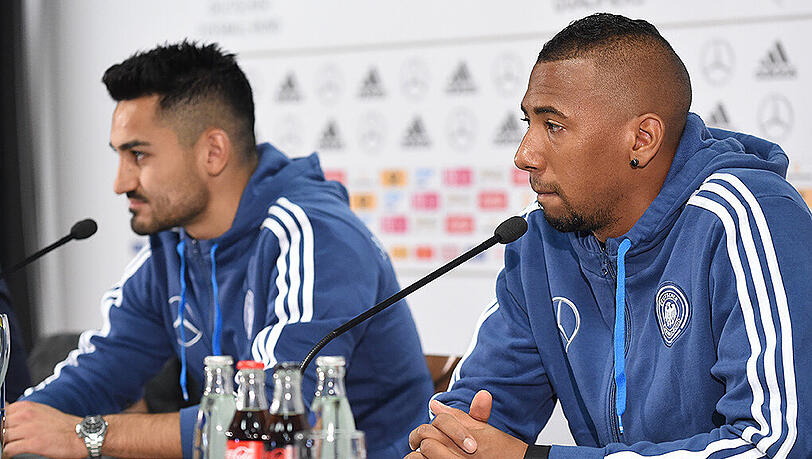 Erntete viel Lob von seinem DFB-Kollegen Ilkay Gündogan (links): Bayern-Defensivkünstler Jerome Boateng. Erntete viel Lob von seinem DFB-Kollegen Ilkay Gündogan (links): Bayern-Defensivkünstler Jerome Boateng.