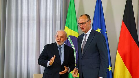 Zum Auftakt des Deutschlandbesuchs Lulas gab es ein Gespr&auml;ch mit Merz unter vier Augen