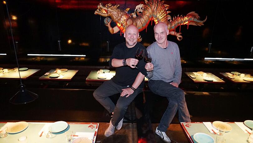 Christian Ribitzki (links) und Michael Dietzel im Hutong Club. Christian Ribitzki (links) und Michael Dietzel im Hutong Club.