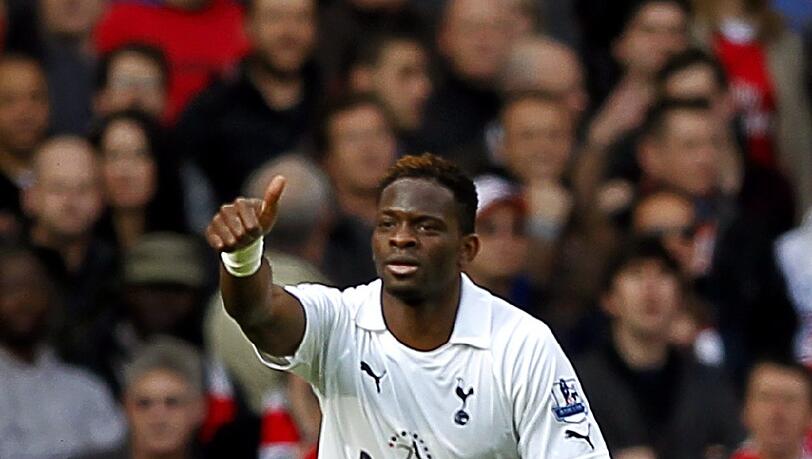 Saha vom englischen Fußball-Erstligisten Tottenham Hotspurs behauptet, zahlreiche Profis auf der britischen Insel hätten Angst vor dem Kontakt zu „normalen“ Frauen. Deshalb gingen die Spieler der Premier League lieber zu Prostituierten – auch deshalb, weil zahlreiche Akteure der Premier League süchtig nach Sex seien. Saha vom englischen Fußball-Erstligisten Tottenham Hotspurs behauptet, zahlreiche Profis auf der britischen Insel hätten Angst vor dem Kontakt zu „normalen“ Frauen. Deshalb gingen die Spieler der Premier League lieber zu Prostituierten – auch deshalb, weil zahlreiche Akteure der Premier League süchtig nach Sex seien.