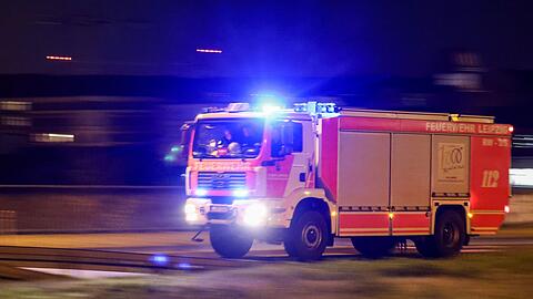 Küche und Restaurant des Parks standen in Vollbrand. (Symbolbild)