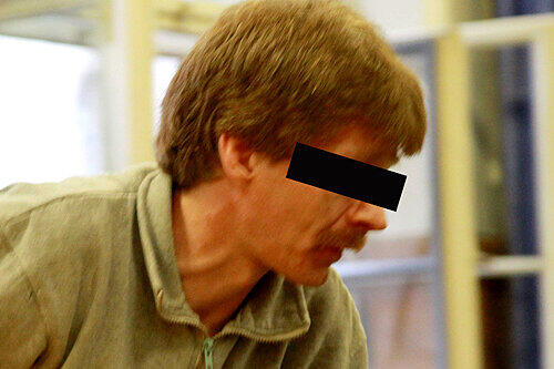 Jürgen R. (42) vor Gericht: Laut Anklage hat der vorbestrafte Mann zwei Frauen vergewaltigt.