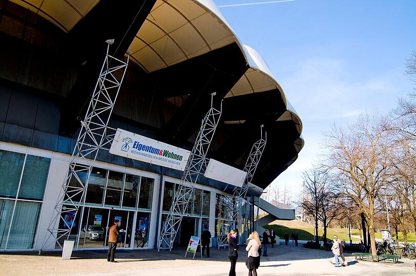 Die Event-Arena im Olympiapark: Hier findet am kommenden Wochenende die beliebte Wohnimmobilien-Messe &bdquo;Eigentum & Wohnen&ldquo; statt.