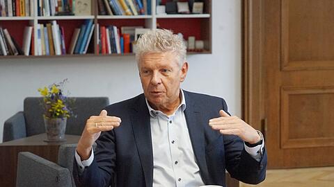 Der Umgang zwischen Rot und Grün könnte "freundlicher und professioneller" sein, sagt OB Dieter Reiter. Nach der Wahl könnte das besser werden.