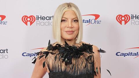 Tori Spelling musste im Krankenhaus behandelt werden.