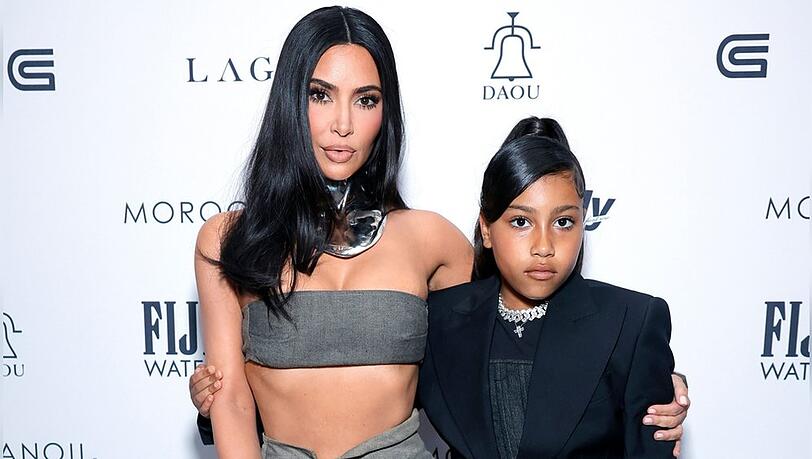 Neben Tochter North hat Unternehmerin Kim Kardashian noch drei weitere Kinder.