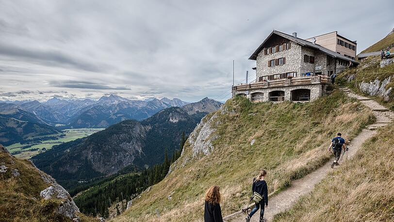 Die Bad Kissinger Hütte des Deutschen Alpenvereins. Der DAV bewirtschaftet rund 200 Hütten. (Archivbild)