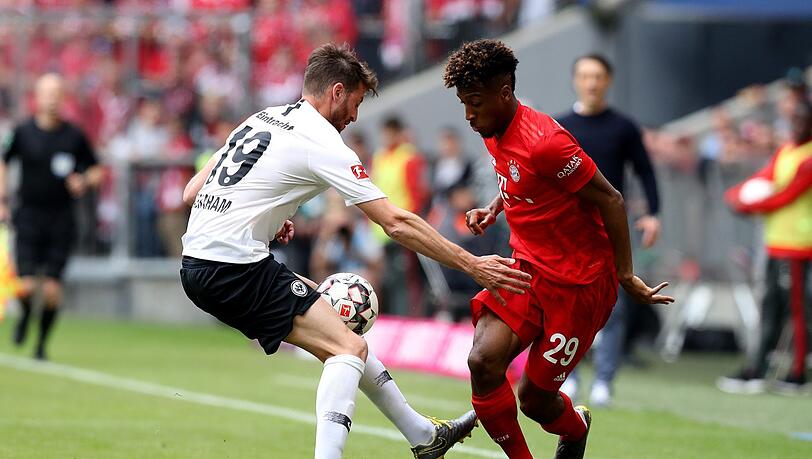 Die Partie der Bayern in Frankfurt wird live im ZDF übertragen. Die Partie der Bayern in Frankfurt wird live im ZDF übertragen.