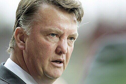 Trainingsauftakt am 1. juli: Bayerns neuer Trainer Louis van Gaal.