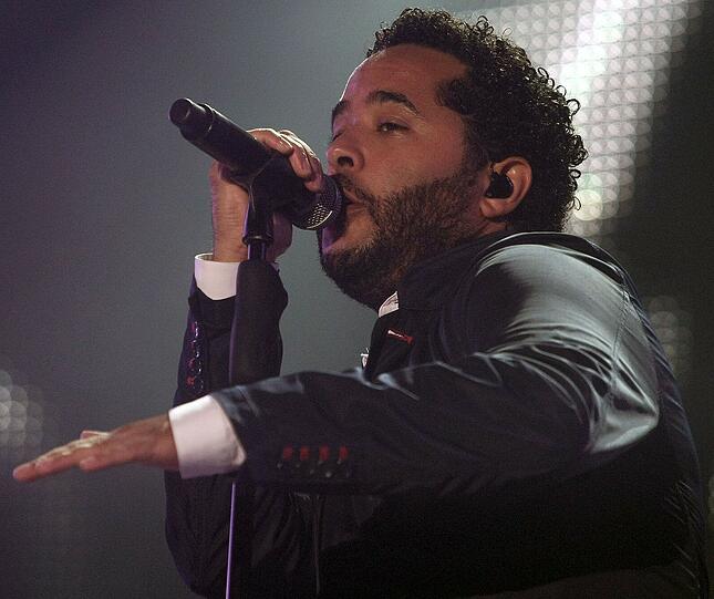 ...über Adel Tawil...