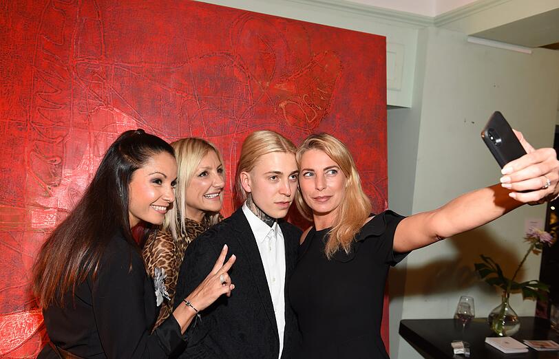 Joana Danciu, Ayse Auth, Alexander Höller und Giulia Siegel