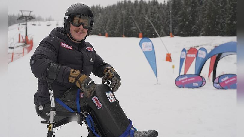 Monoskifahrer Leon Gensert.