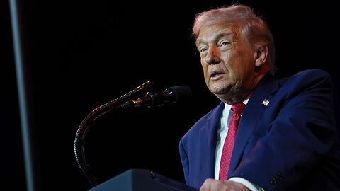 Trump k&uuml;ndigt &Ouml;lkauf an.