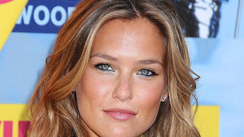 Bar Refaeli muss neun Monate Sozialdienst leisten.