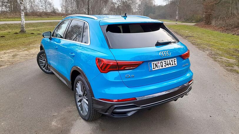 Laut WLPT-Zyklus ist der Plug-in-Q3 maximal 51 Kilometer ohne Verbrenner-Hilfe auf Tour.