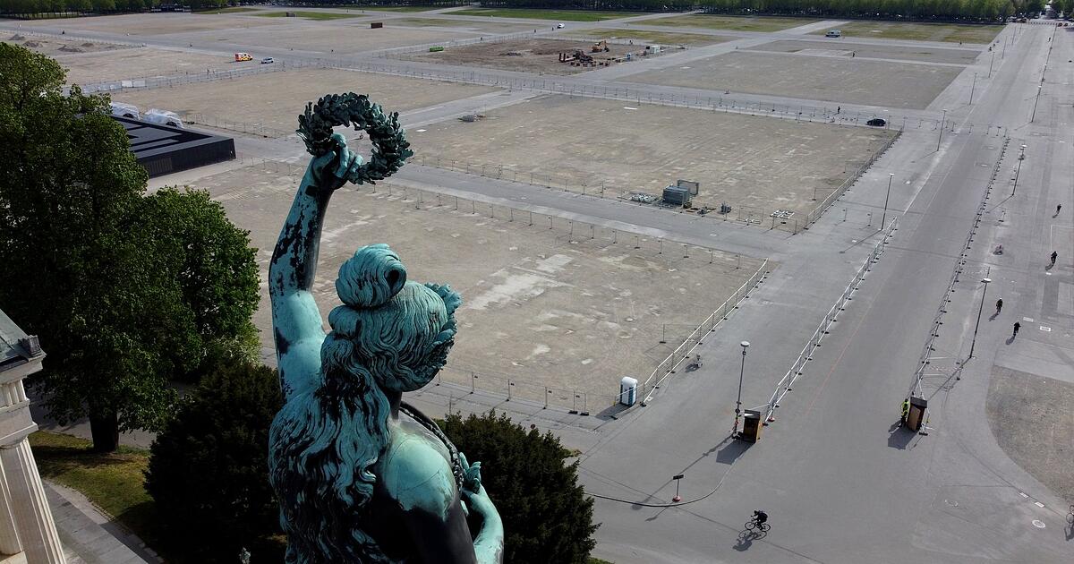 -Aus-ganz-Deutschland-und-Europa-Kommen-100-000-Menschen-zu-dieser-Gro-demo-nach-M-nchen-