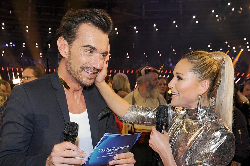 "Es ist irgendwie wie immer, aber doch anders", sagt Florian Silbereisen zu der sichtlich gerührten Helene Fischer.