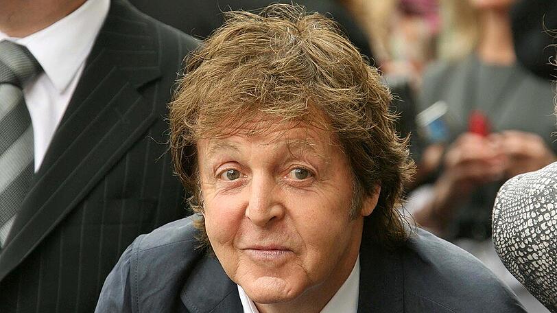 Ex-Beatle Paul McCartney hat zu den Gerüchten um eine Fehde zwischen ihm und Band-Kollegen John Lennon Stellung bezogen.