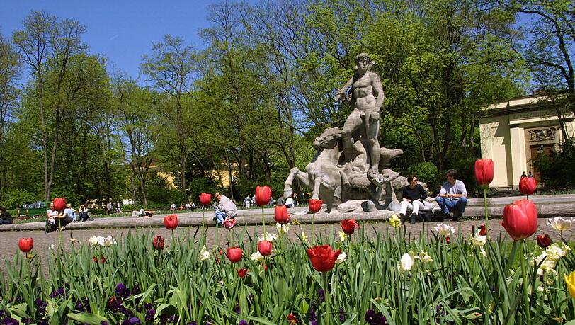 Ein Idyll in der Stadt: Der Alte Botanische Garten. In den vergangenen Jahren hat er sich allerdings zu einem Kriminalitäts-Schwerpunkt entwickelt. (Archivbild) Ein Idyll in der Stadt: Der Alte Botanische Garten. In den vergangenen Jahren hat er sich allerdings zu einem Kriminalitäts-Schwerpunkt entwickelt. (Archivbild)