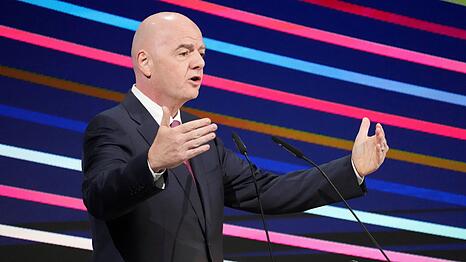 FIFA-Chef Gianni Infantino k&auml;mpft um sein Amt. (Archivbild)
