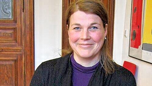 Neue Praxis in Erlangen: Liebeskummer-Coach Carolin Camin. Neue Praxis in Erlangen: Liebeskummer-Coach Carolin Camin.