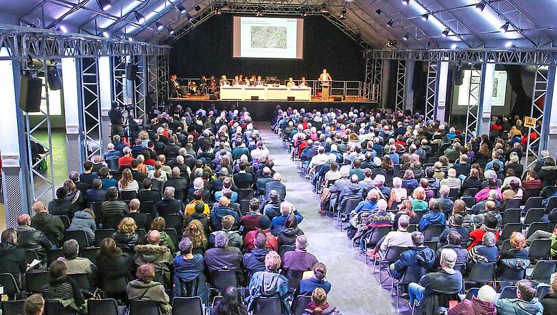 Die Münchner sollen mehr mitreden, so wie hier bei einer Bürgerversammlung in der Tonhalle im Werksviertel.