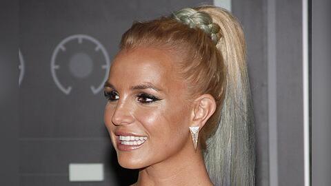 Britney Spears behauptet, Hirnschäden erlitten zu haben.