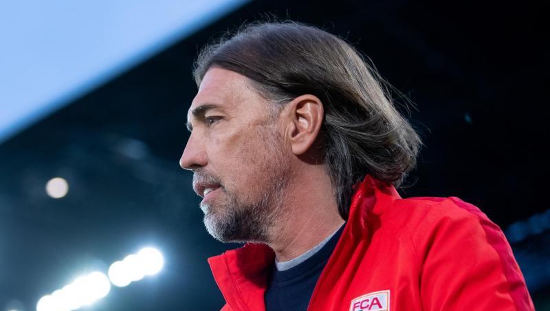 Kann sich eine Rückkehr von Martin Hinteregger vorstellen: Augsburg-Coach Martin Schmidt. Kann sich eine Rückkehr von Martin Hinteregger vorstellen: Augsburg-Coach Martin Schmidt.