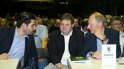 Verwaltungsräte der Löwen: Sebastian Seeböck, Dr. Markus Drees und Robert von Bennigsen (v.li.).