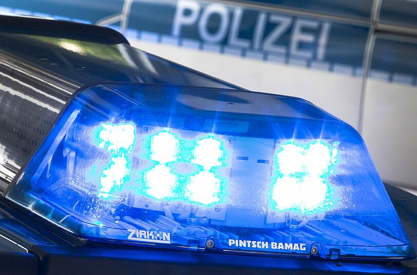 Nach einem Raubüberfall in der Nacht auf Sonntag sucht die Polizei nun nach Zeugen.