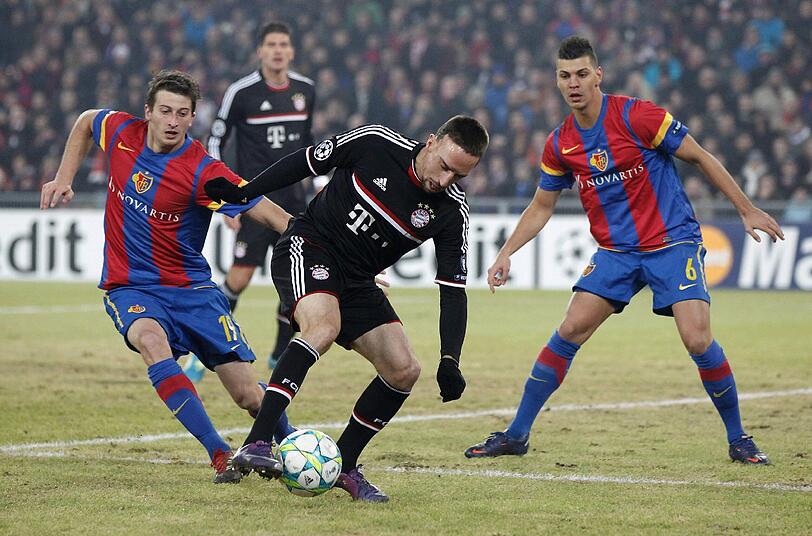 FRANCK RIBÉRY: Auffälligster Akteur in der ersten Viertelstunde, agil, mit Zug zum Tor. Auch danach bemüht, mehr aber nicht. Note 4