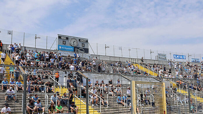 Gegen Darmstadt 98 dürfen 4.158 Zuschauer ins Grünwalder Stadion.