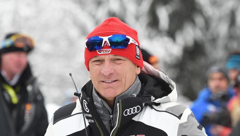 Maier steht beim Riesenslalom des Ski alpin Weltcups im Zielraum. Foto: Maximilian Haupt/dpa/Archivbild Maier steht beim Riesenslalom des Ski alpin Weltcups im Zielraum. Foto: Maximilian Haupt/dpa/Archivbild