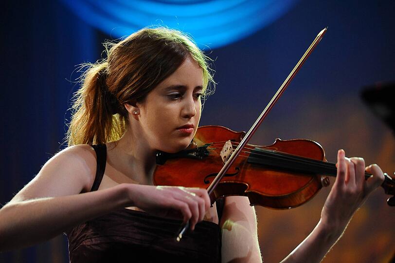 Noch sehr jung 2012 in Sochi  beim  5. Winter International Arts Festival:  Vilde Frang.