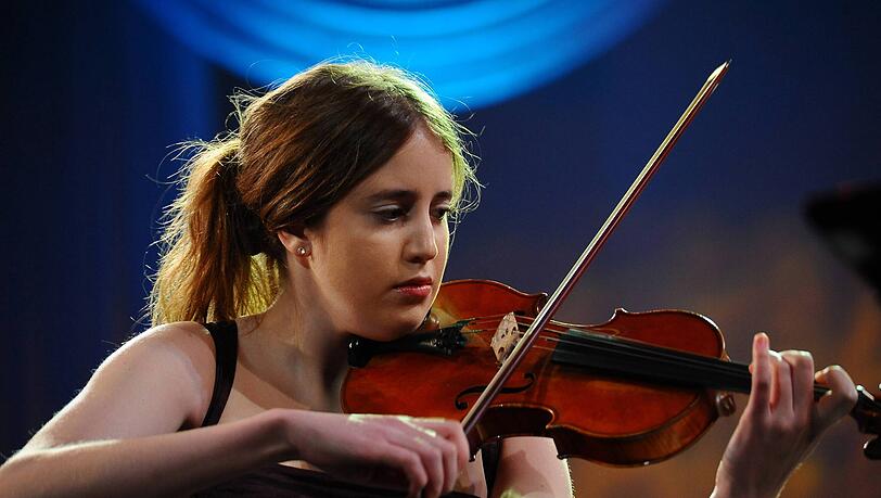 Noch sehr jung 2012 in Sochi  beim  5. Winter International Arts Festival:  Vilde Frang.