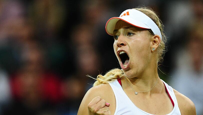 Angelique Kerber wandelt auf den Spuren von Anke Huber und Steffi Graf: Die Kielerin erreichte als erste deutsche Tennisspielerin seit 20 Jahren die Runde der letzten Acht bei Olympia. Im Achtelfinale zeigte sie gegen Venus Williams Nervenstärke. Angelique Kerber wandelt auf den Spuren von Anke Huber und Steffi Graf: Die Kielerin erreichte als erste deutsche Tennisspielerin seit 20 Jahren die Runde der letzten Acht bei Olympia. Im Achtelfinale zeigte sie gegen Venus Williams Nervenstärke.