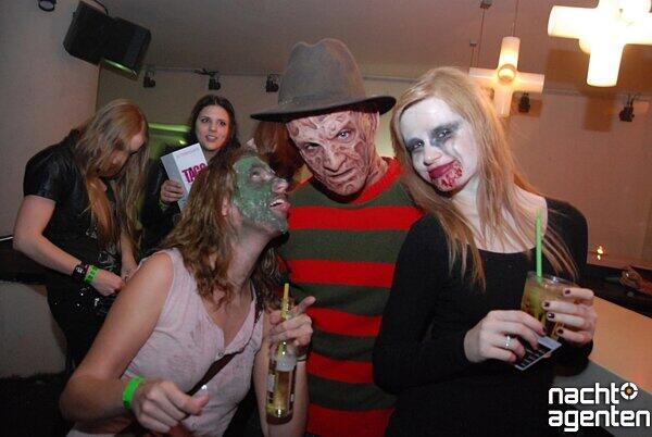 Bereits am Wochenende feierten die Münchner in den Clubs Halloween - Gruselig wird heuer auch Allerheiligen eingeläutet!