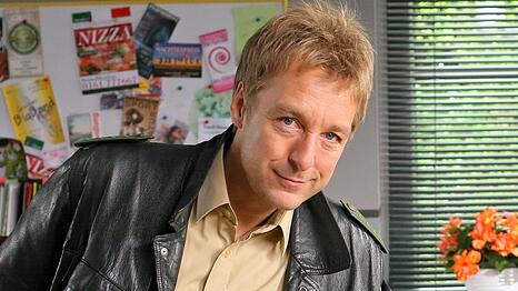 Max M&uuml;ller erz&auml;hlt, wie ihm sein Promi-Status zugute kam.