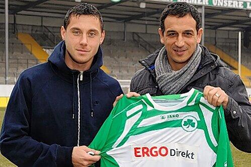 Hoffnungsträger mit der Trikot-Nummer 10: Mirolslav Slepicka (links) mit Kleeblatt-Manager Rachid Azzouzi.