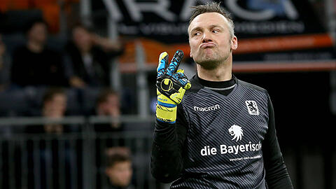 Einst Bundesliga-Torhüter des TSV 1860: Michael Hofmann, hier bei einem Spiel der Legenden-Mannschaft der Löwen.
