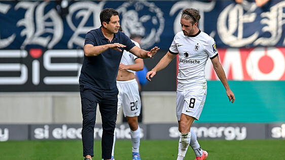 War mit dem Auftritt des TSV 1860 gegen Ingolstadt zufrieden: Löwen-Coach Argirios Giannikis.