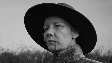 Sandra H&uuml;ller spielt die Hauptrolle in "Rose".