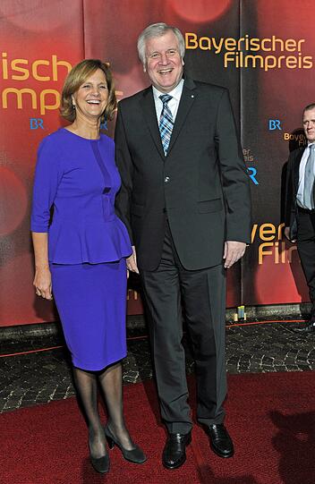 Der bayerische Ministerpräsident Horst Seehofer (CSU) und seine Frau Karin