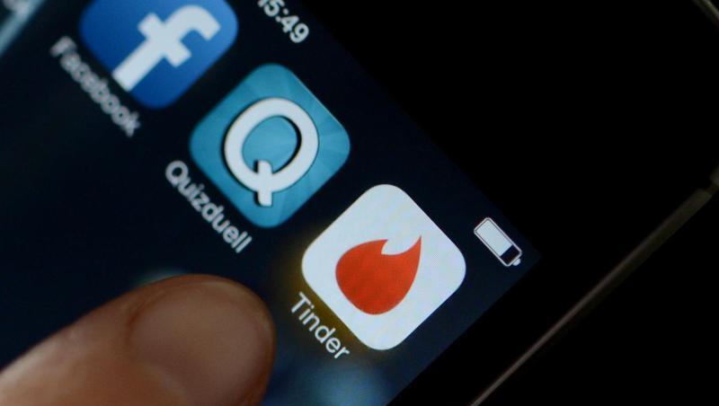 Logo der App Tinder auf einem Smartphone. Seit 2016 dürfen in Russland die Behörden auf Daten per Gesetz zugreifen, wenn sie kriminelle Machenschaften vermuten oder einem Terrorverdacht nachgehen. Logo der App Tinder auf einem Smartphone. Seit 2016 dürfen in Russland die Behörden auf Daten per Gesetz zugreifen, wenn sie kriminelle Machenschaften vermuten oder einem Terrorverdacht nachgehen.