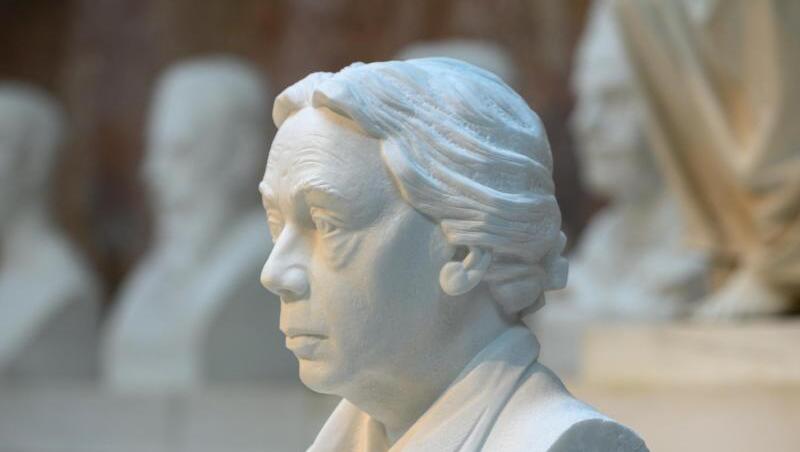 Die Büste der Künstlerin Käthe Kollwitz (1867-1945) in der Walhalla. Die Büste der Künstlerin Käthe Kollwitz (1867-1945) in der Walhalla.