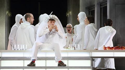 Petr_Nekoranec als Albert Herring.