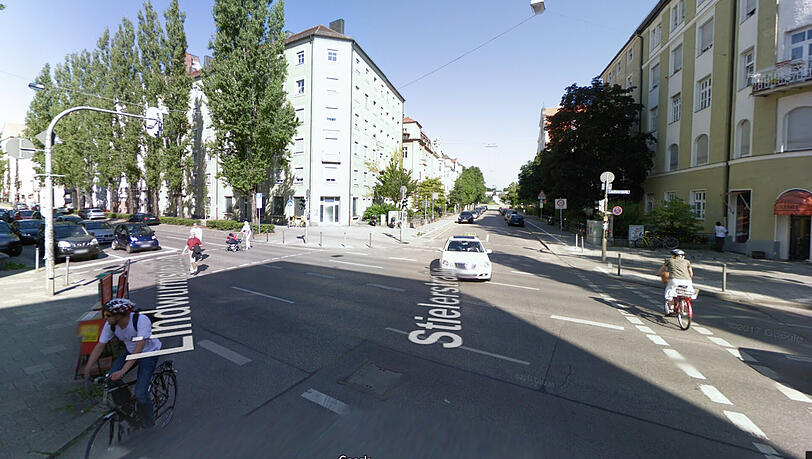 Die Kreuzung Lindwurmstraße-Stielerstraße - hier ereignete sich der Unfall. Die Kreuzung Lindwurmstraße-Stielerstraße - hier ereignete sich der Unfall.