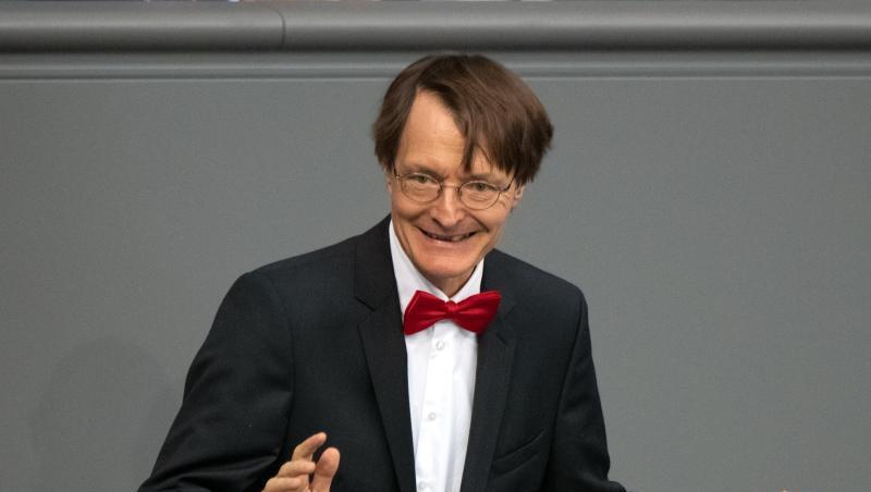 SPD-Fraktionsvize und Gesundheitsexperte Karl Lauterbach spricht im Bundestag. SPD-Fraktionsvize und Gesundheitsexperte Karl Lauterbach spricht im Bundestag.
