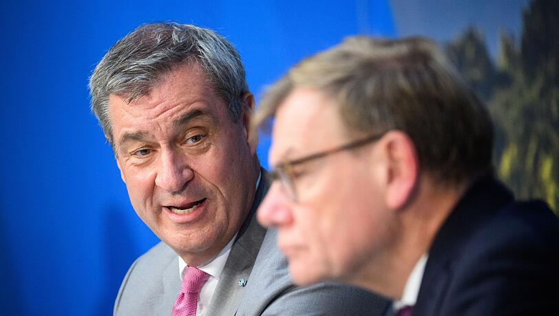 CSU-Chef S&ouml;der (links) und Au&szlig;enminister Johann Wadephul (CDU) sind &uuml;berzeugt von einer Fortsetzung der Kanzlerschaft von Friedrich Merz.