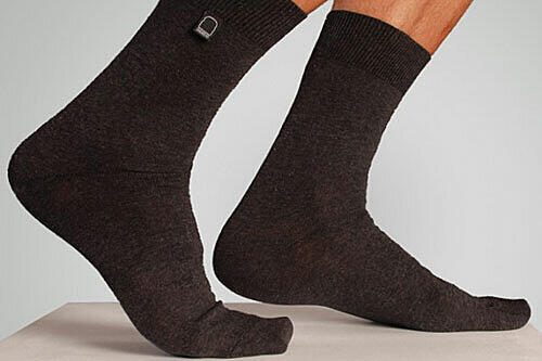 Ein Etikett mit der Schuhgröße ist an jeder Socke aufgenäht.